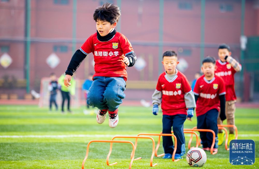 球星连续三次关键得分