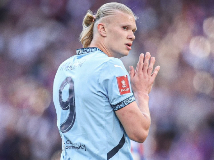 德科：梅西短暂回归？这不可能；还没和莱万谈续约的事